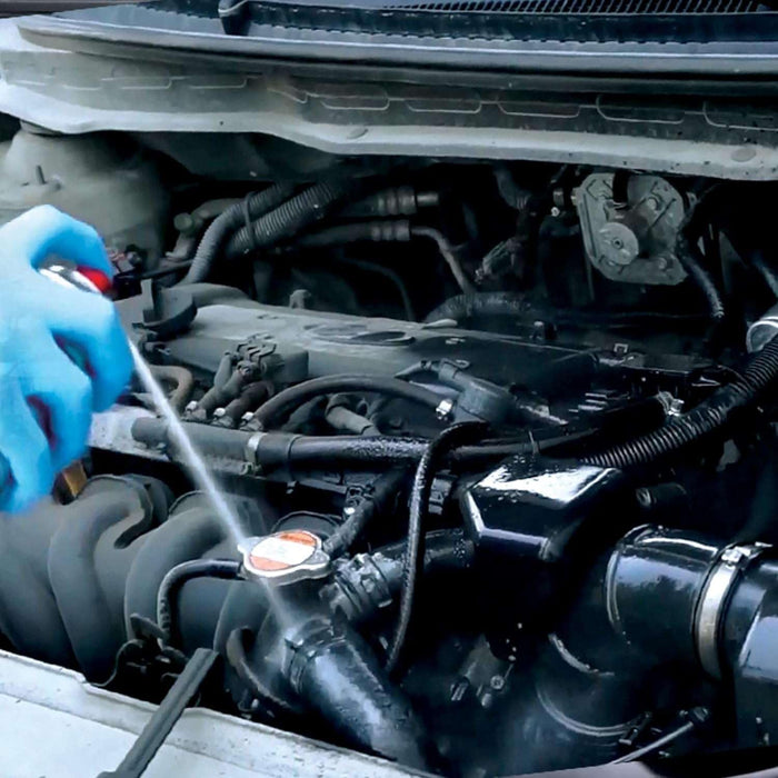 Akfix A115 Engine Cleaner and Degreaser - Usage 1