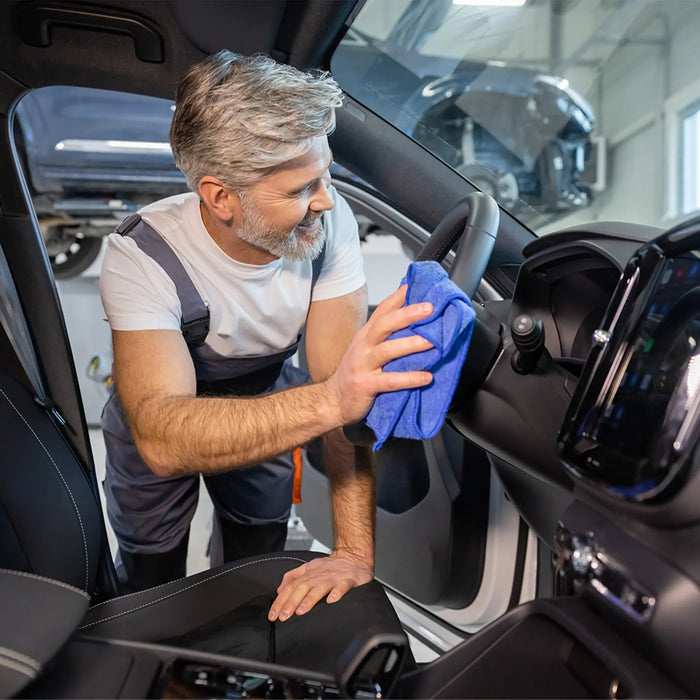 Ultra Clean-Leather and Vinyl Protector