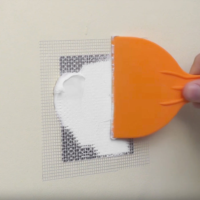 Akfix Wall Repair Patch Kit - Usage 1